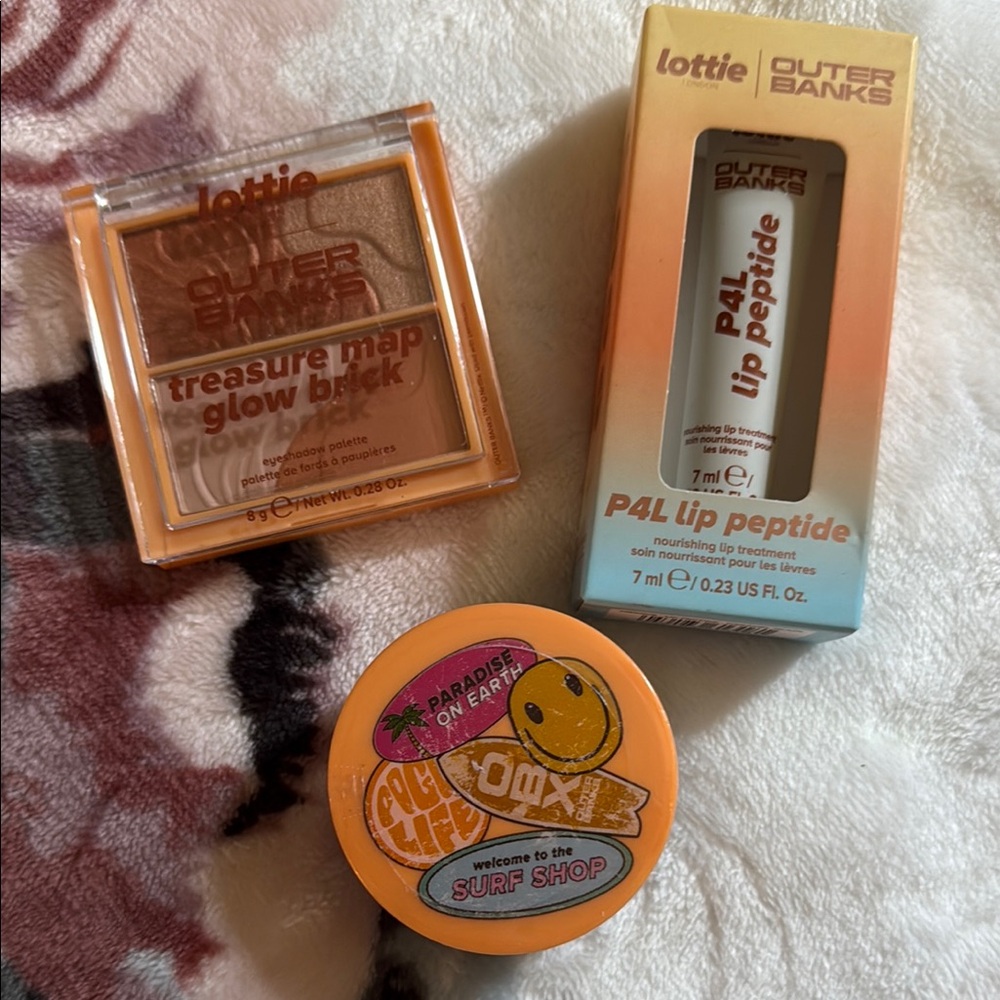 Outer Banks Glow Brick and Lip Peptide Set